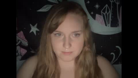 Snapshot of thickgingergoddess chatting on February 10, 12:30 am Ariel online show from February 10, 12:30 am