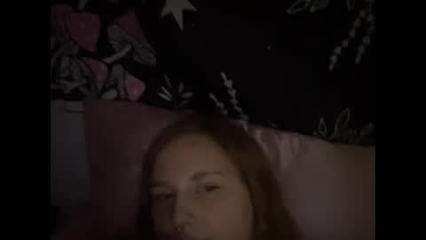 Snapshot of thickgingergoddess chatting on March 1, 1:43 am Ariel online show from March 1, 1:43 am