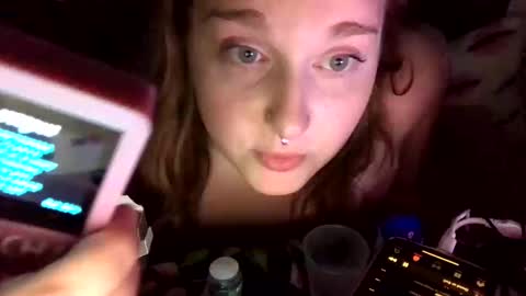 Snapshot of thickgingergoddess chatting on September 27, 3:25 am Ariel online show from September 27, 3:25 am