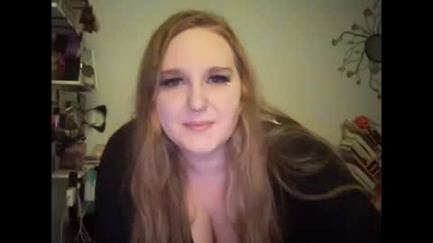 Snapshot of thickgingergoddess chatting on December 24, 6:22 am Ariel online show from December 24, 6:22 am
