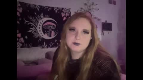 Snapshot of thickgingergoddess chatting on January 22, 10:50 am Ariel online show from January 22, 10:50 am
