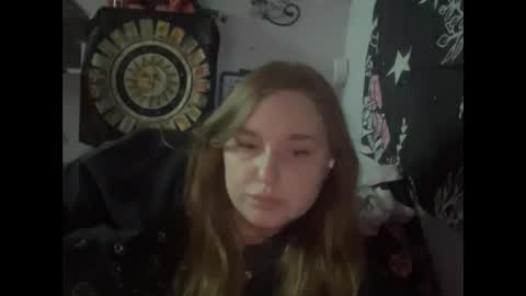 Snapshot of thickgingergoddess chatting on January 17, 5:32 am Ariel online show from January 17, 5:32 am