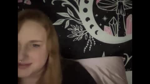 Snapshot of thickgingergoddess chatting on January 30, 10:41 pm Ariel online show from January 30, 10:41 pm