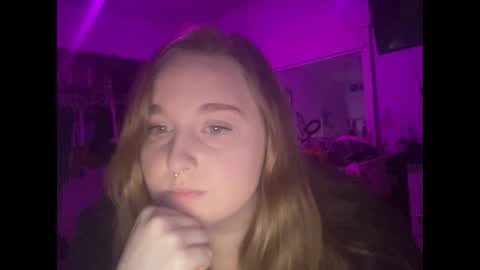Snapshot of thickgingergoddess chatting on January 14, 4:57 am Ariel online show from January 14, 4:57 am