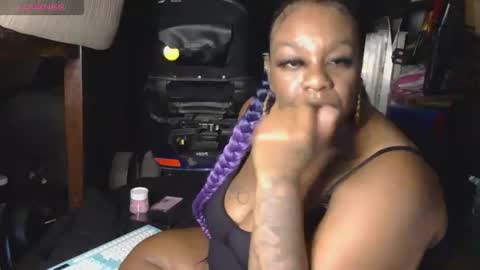 Thickumzz41 online show from January 10, 3:33 am