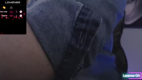 Tia Bella online show from February 8, 4:27 am