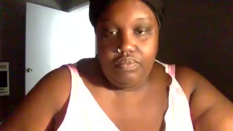 Tierra Henri online show from February 16, 8:55 pm