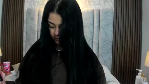 Tiff3 online show from September 27, 9:55 pm