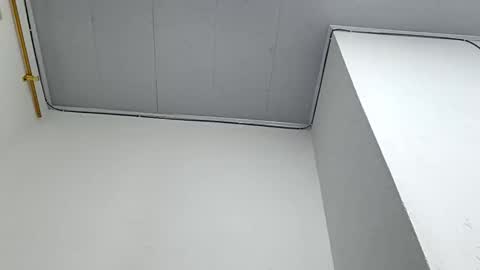 tifany_peres online show from April 15, 5:30 am