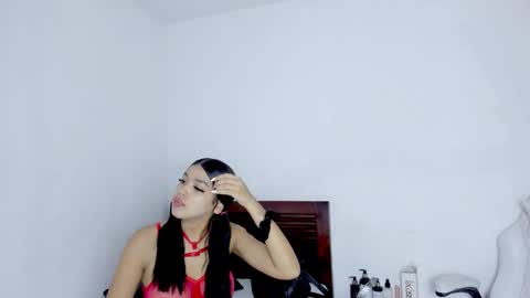 tifanymonroehot online show from November 4, 11:26 am