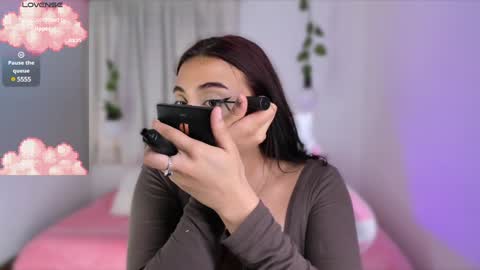 Tiffany online show from December 31, 3:42 pm