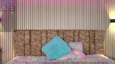 tiffany_johnson111 online show from November 17, 7:14 pm