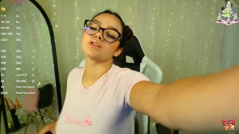 Tiffany Lopez online show from December 17, 3:28 am