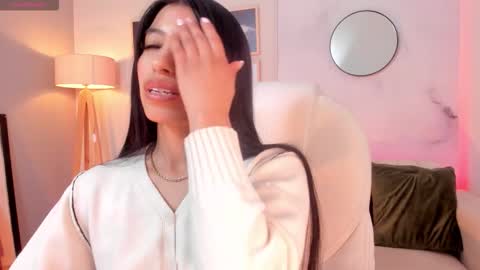 tiffany_low online show from February 9, 1:02 pm