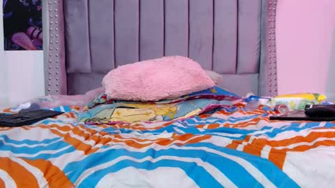 tiffany online show from April 30, 5:40 pm