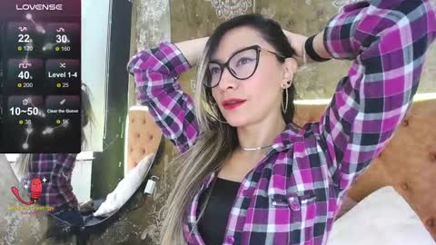 TILA TEQUILA online show from February 8, 12:17 pm