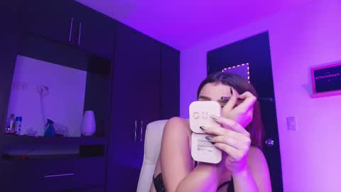 Tina  online show from February 22, 6:25 am