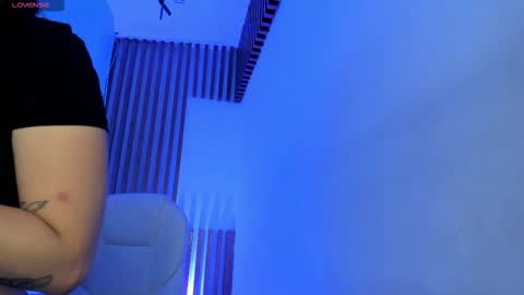 Tina  online show from January 19, 5:14 am