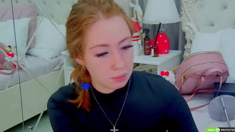 Tina online show from November 25, 4:47 am