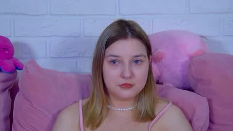 TinaBurton online show from April 8, 5:37 pm