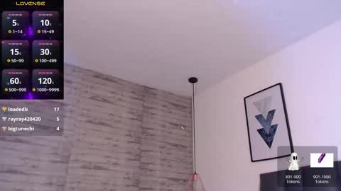 Tinna Goddess online show from November 1, 4:55 pm