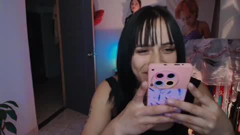 I AM BELLA  ----------- follow my  IG  TINNS 69 online show from February 26, 1:04 am