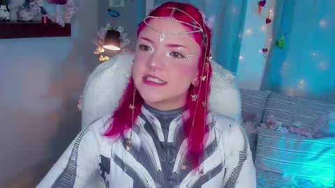 Emmy M online show from November 21, 5:53 am