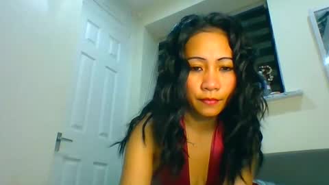 Tinyasian911718 sweetinyasian instagram online show from January 5, 5:09 pm