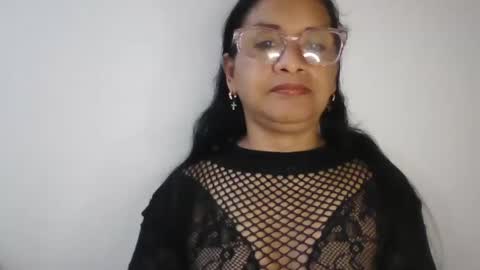 Ester online show from December 9, 11:15 am