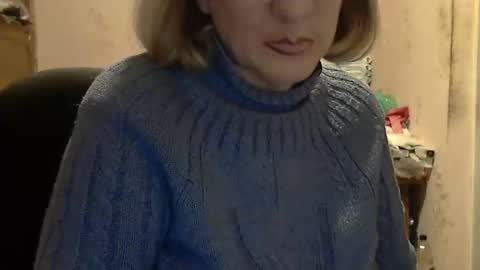 tittylina online show from December 9, 1:40 am