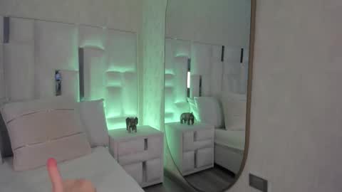 Tokio lee online show from October 3, 4:50 am