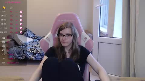 tomato_tease online show from June 17, 4:30 pm