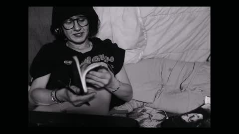 Snapshot of tomboy_titties chatting on February 11, 9:31 am tomboy_titties online show from February 11, 9:31 am