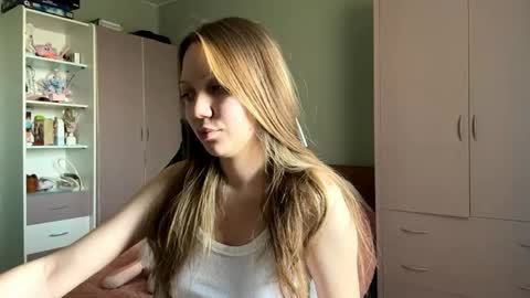 Mira online show from May 7, 9:24 am