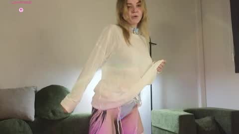 Tonya online show from June 8, 1:28 am