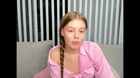 tooory online show from April 17, 9:00 am