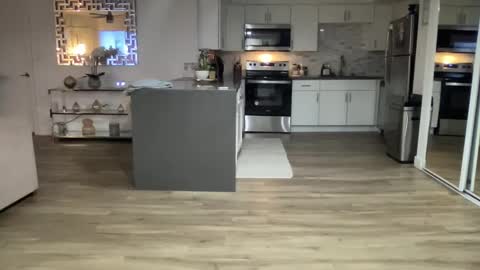 ASH online show from February 8, 4:36 am