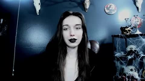 toxicdomme online show from December 22, 7:17 pm
