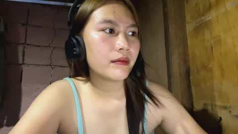 toxicteasee online show from April 16, 12:27 pm