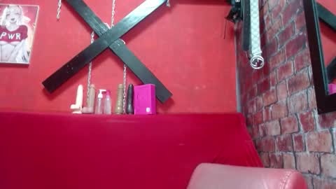 Snapshot of tracy_ks chatting on September 28, 2:29 am tracy_ks online show from September 28, 2:29 am