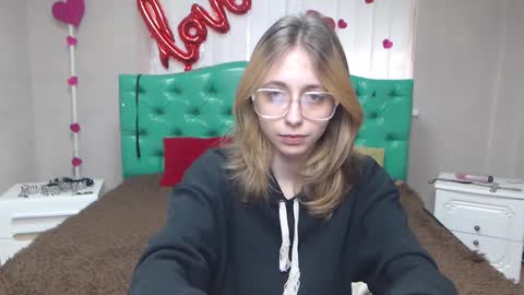 TracyLeeBB online show from February 13, 10:28 am