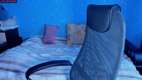 Kate online show from October 12, 9:12 am