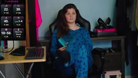 TreeJeanne online show from October 27, 8:58 pm