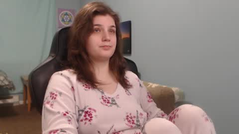 TreeJeanne online show from February 15, 12:48 am