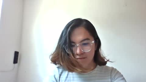 trishahotfucker26 online show from July 17, 4:39 am