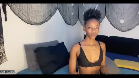 trixie_luv online show from October 6, 12:11 pm