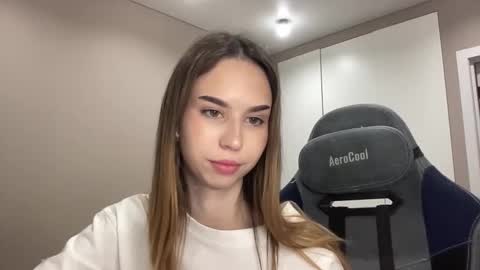 tryme_muse online show from November 30, 4:44 pm