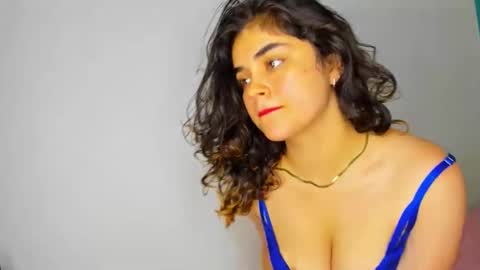 Snapshot of tugataoficial19 chatting on October 30, 1:19 am estrella online show from October 30, 1:19 am