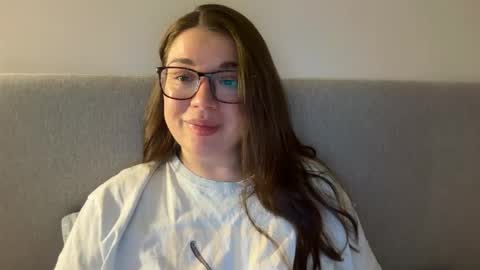 Ariana online show from April 11, 6:33 pm