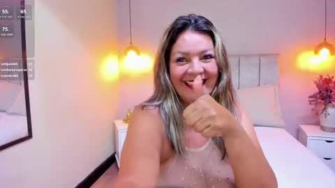 tutu_milf online show from September 9, 7:13 pm